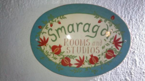 Smaragdi Rooms and Studios